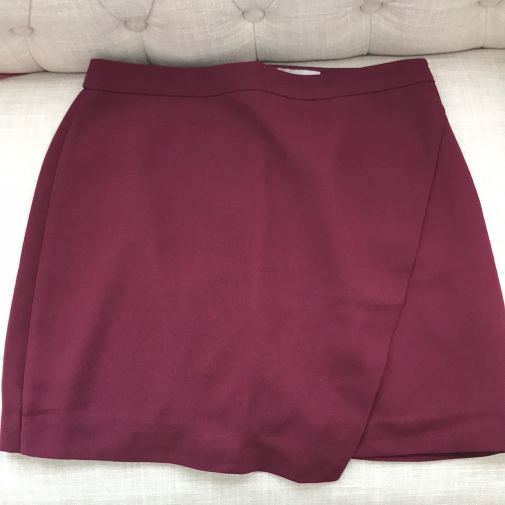 Banana Republic maroon asymmetrical skirt